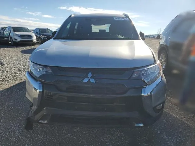 JA4AD3A33LZ042899 2020 2020 Mitsubishi Outlander- SE 5