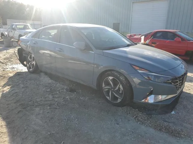 KMHLN4AG4MU127572 2021 2021 Hyundai Elantra- Sel 4