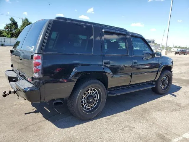 1GKEK13R4YR150964 2000 2000 GMC Yukon- Denali 3