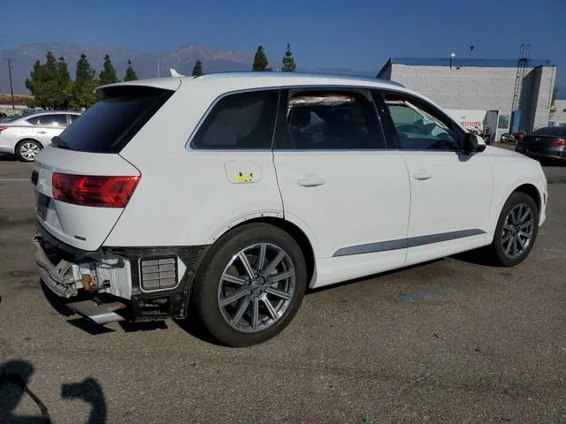 WA1LHAF70KD030072 2019 2019 Audi Q7- Premium Plus 3