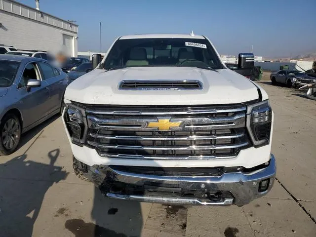 2GC4YPEY8R1192741 2024 2024 Chevrolet Silverado- K2500 Heav 5