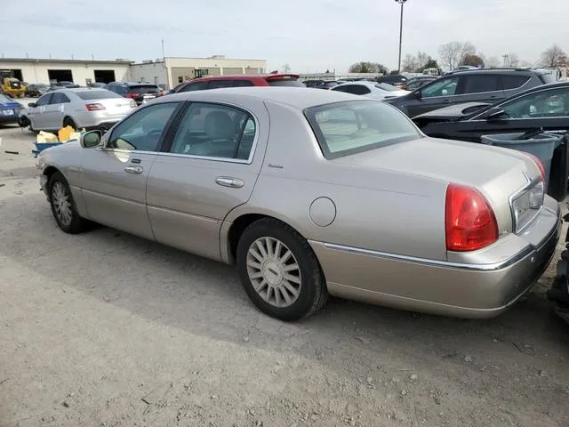 1LNHM82W63Y619596 2003 2003 Lincoln Town Car- Signature 2