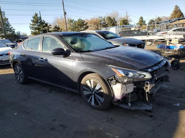 1N4BL4DV6NN307654 2022 2022 Nissan Altima- SV 4