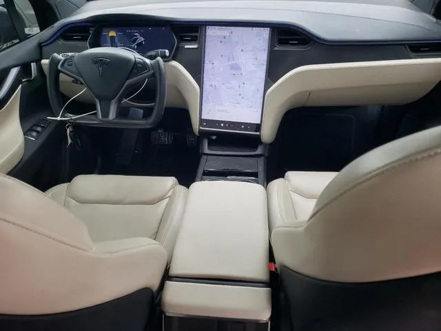 5YJXCBE29LF231268 2020 2020 Tesla MODEL X 8