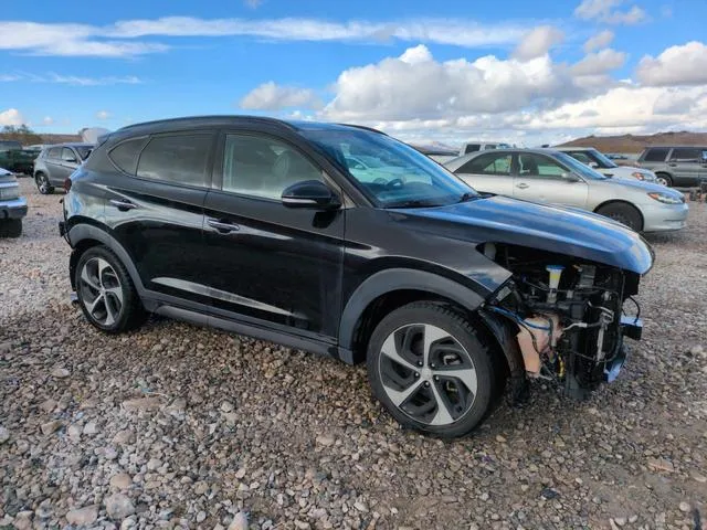 KM8J33A25GU114944 2016 2016 Hyundai Tucson- Limited 4