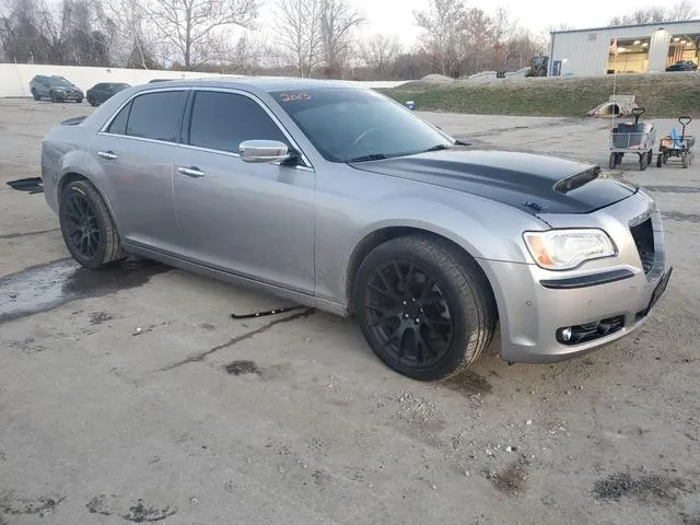 2C3CCAKT3DH608425 2013 2013 Chrysler 300C 4