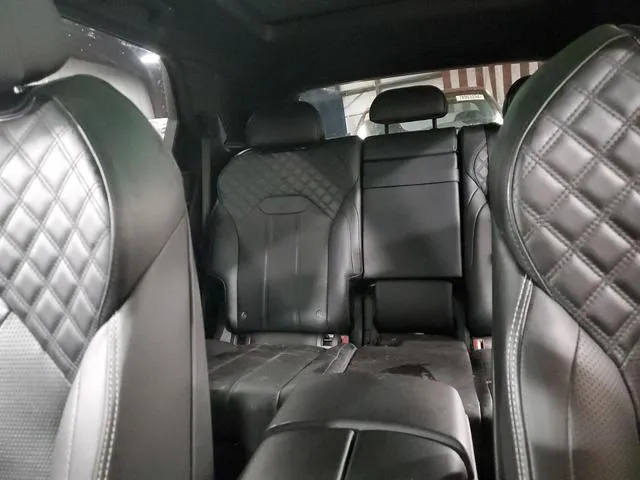 SJAAM2ZV9NC011119 2022 2022 Bentley Bentayga 10