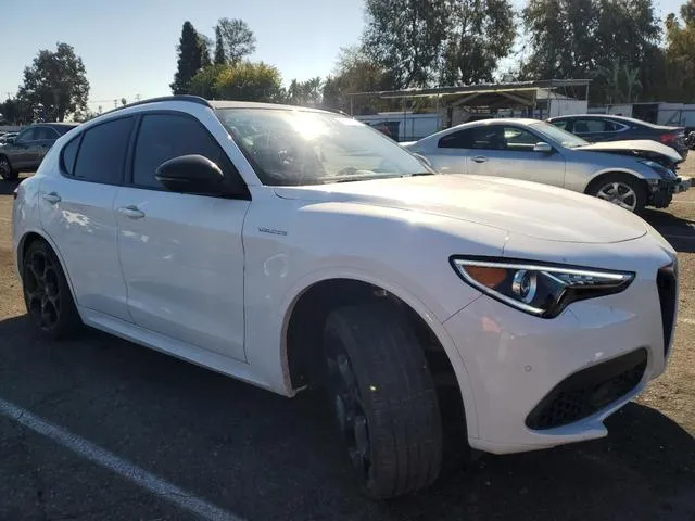 ZASPAKBN3N7D41558 2022 2022 Alfa Romeo Stelvio- TI 4