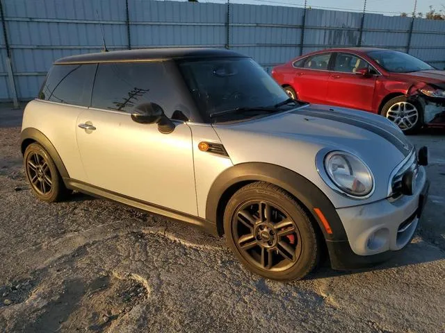 WMWSU3C59BT097011 2011 2011 Mini Cooper 4