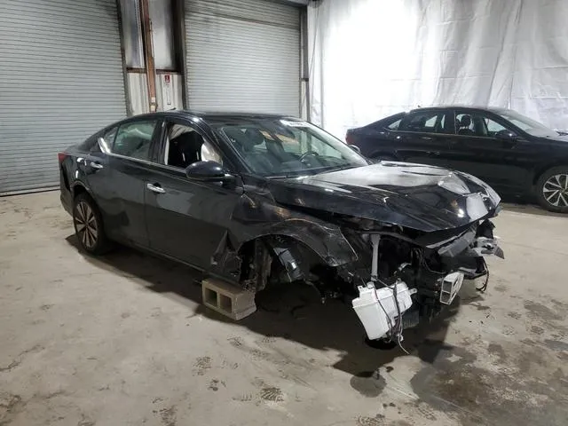 1N4BL4EV0LC129506 2020 2020 Nissan Altima- SL 4