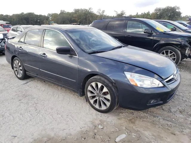 1HGCM665X7A035996 2007 2007 Honda Accord- EX 4