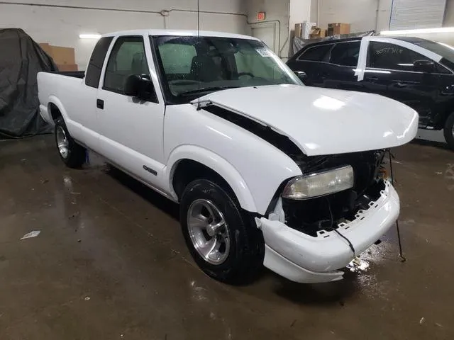 1GCCS19W1Y8246055 2000 2000 Chevrolet S10- S10 4