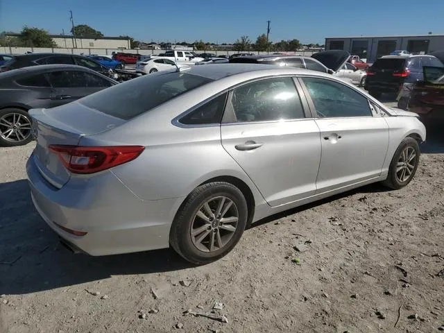 5NPE24AF7FH019537 2015 2015 Hyundai Sonata- SE 3