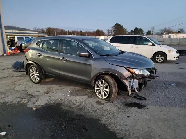 JN1BJ1CR1JW202109 2018 2018 Nissan Rogue- S 4