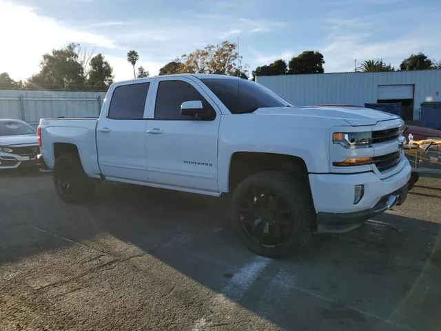 3GCUKREC8JG644149 2018 2018 Chevrolet Silverado- K1500 Lt 4