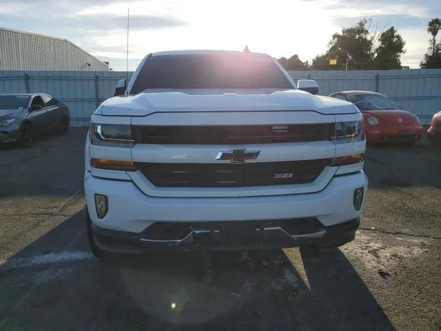 3GCUKREC8JG644149 2018 2018 Chevrolet Silverado- K1500 Lt 5