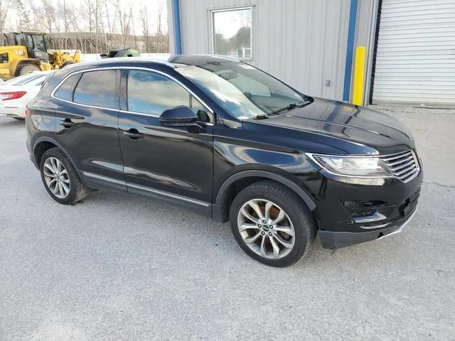 5LMCJ2D98HUL08335 2017 2017 Lincoln MKC- Select 4