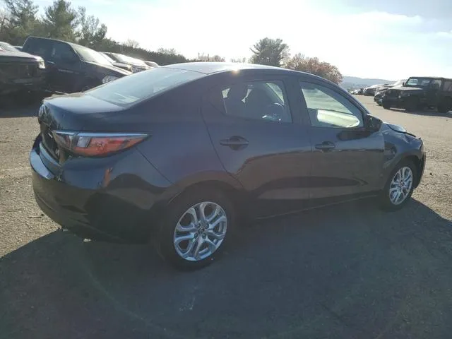 3MYDLBYVXJY307849 2018 2018 Toyota Yaris 3