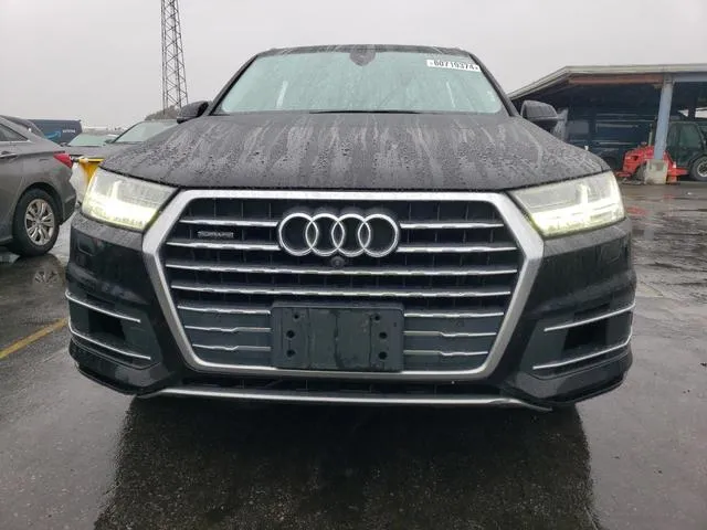 WA1VAAF71HD026070 2017 2017 Audi Q7- Prestige 5