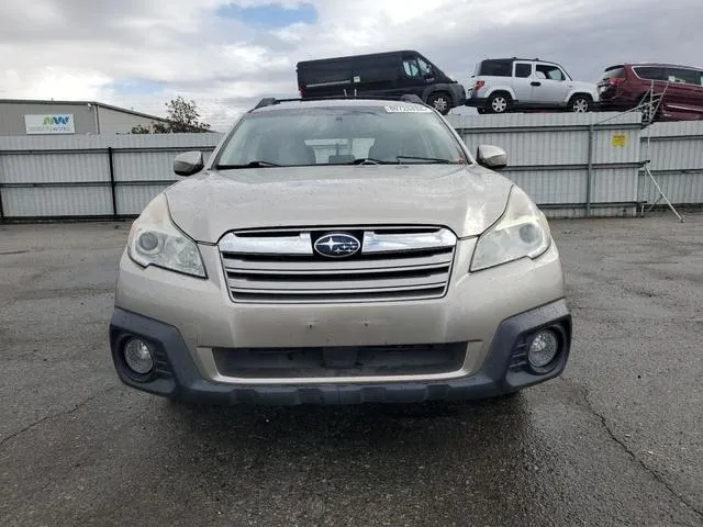 4S4BRBCC5E3220719 2014 2014 Subaru Outback- 2-5I Premium 5