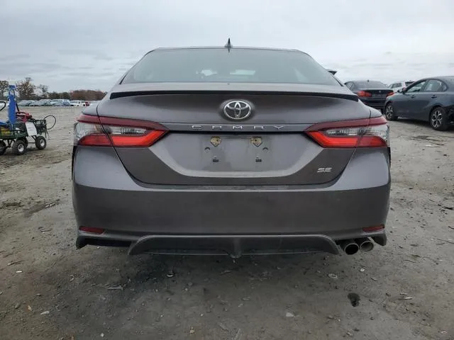 4T1G11AK4NU674164 2022 2022 Toyota Camry- SE 6