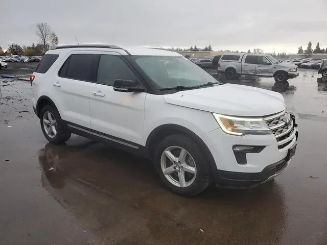 1FM5K7DH3JGA68600 2018 2018 Ford Explorer- Xlt 4