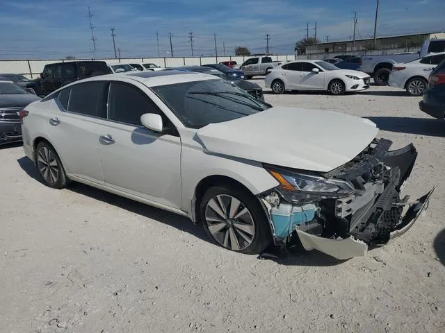 1N4BL4DV2LC272149 2020 2020 Nissan Altima- SV 4