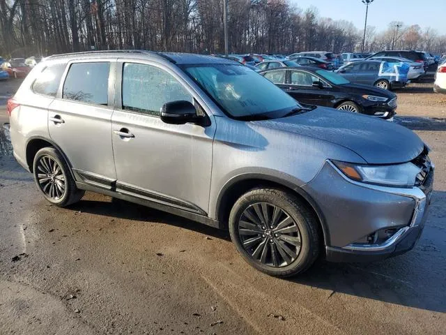 JA4AD3A38LZ036449 2020 2020 Mitsubishi Outlander- SE 4