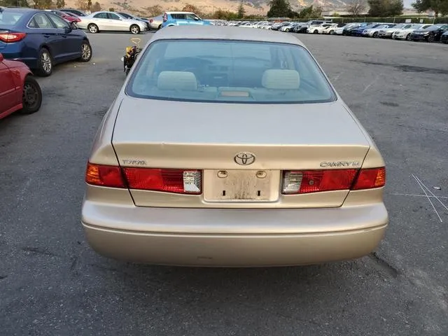 JT2BG22K1Y0496154 2000 2000 Toyota Camry- CE 6