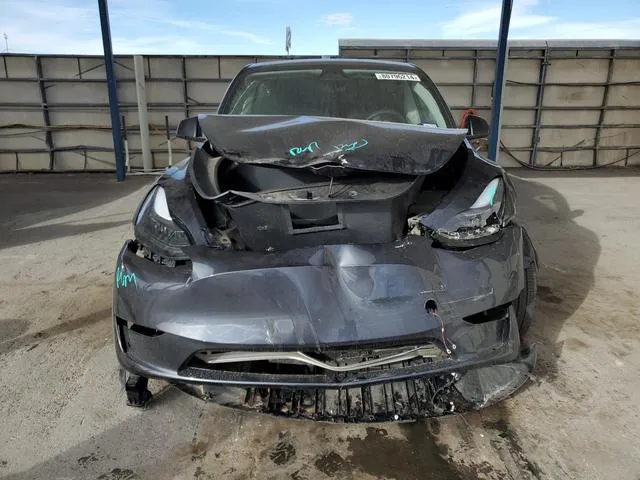 7SAYGDEE0RA301201 2024 2024 Tesla MODEL Y 5