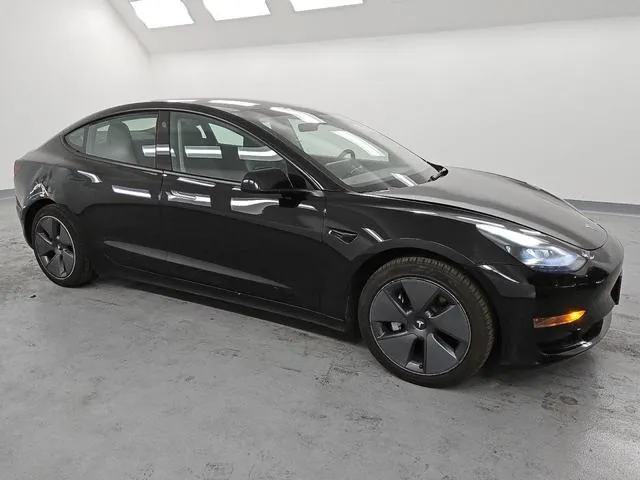 5YJ3E1EAXPF452801 2023 2023 Tesla MODEL 3 4