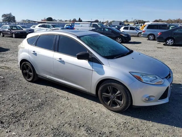 1FAHP3K26CL268106 2012 2012 Ford Focus- SE 4