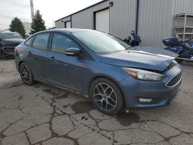 1FADP3H20JL326259 2018 2018 Ford Focus- Sel 4