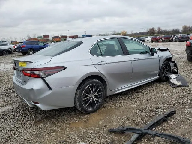 4T1G11AK9NU704498 2022 2022 Toyota Camry- SE 3