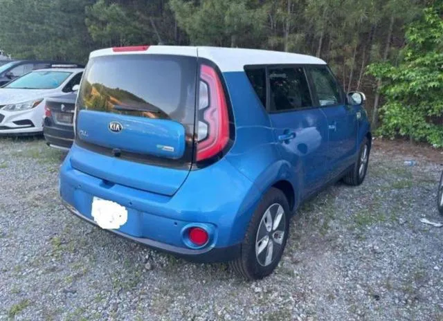 KNDJX3AE0H7020487 2017 2017 KIA Soul- - 4