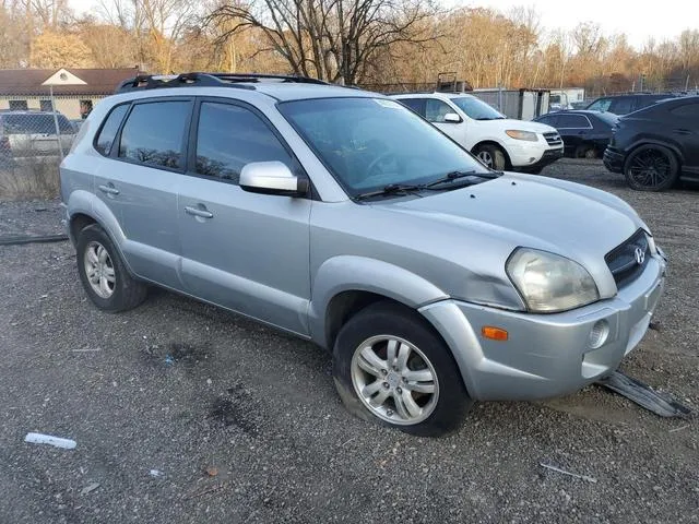 KM8JN12D17U587870 2007 2007 Hyundai Tucson- SE 4