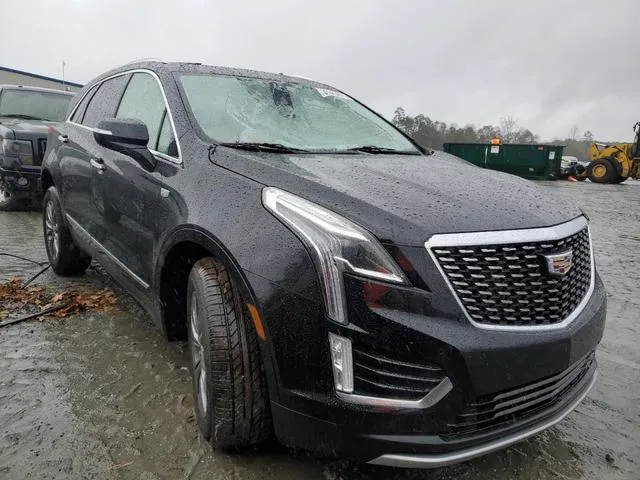 1GYKNDRSXMZ179052 2021 2021 Cadillac XT5- Premium Luxury 4