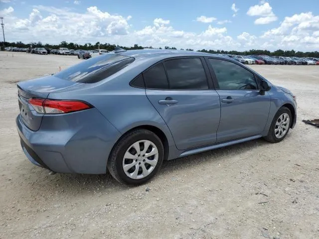 JTDEPMAE7MJ145751 2021 2021 Toyota Corolla- LE 3