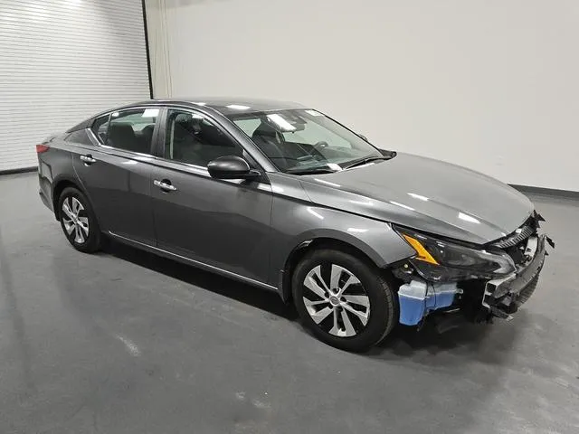 1N4BL4BV6RN330411 2024 2024 Nissan Altima- S 4