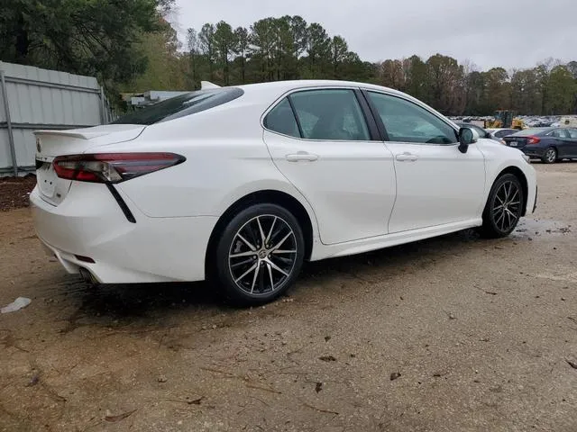 4T1G11AKXNU691132 2022 2022 Toyota Camry- SE 3