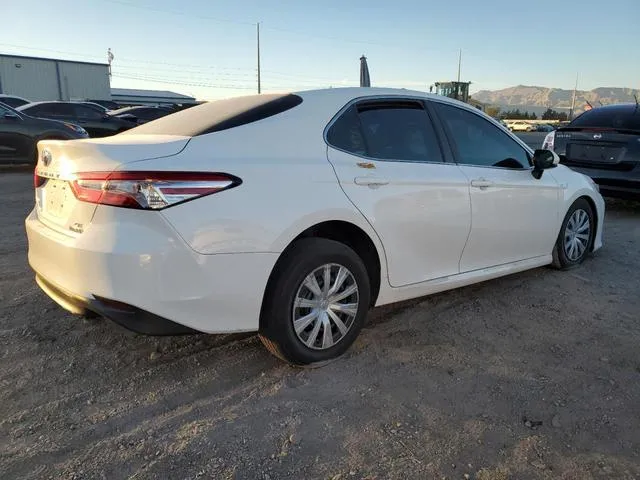 4T1B31HK4JU001380 2018 2018 Toyota Camry- LE 3