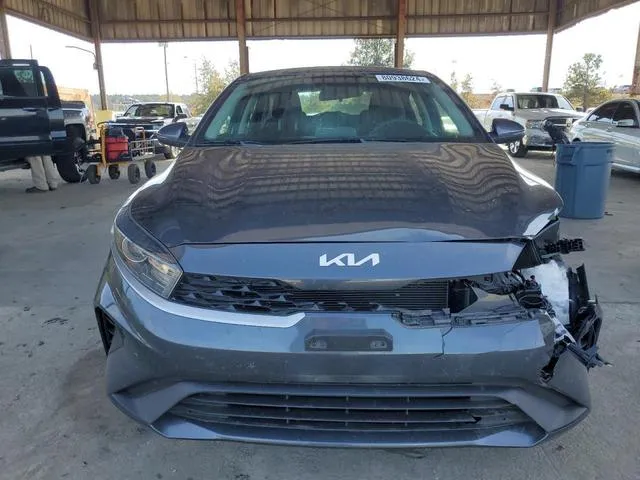 3KPF24AD6PE513638 2023 2023 KIA Forte- LX 5