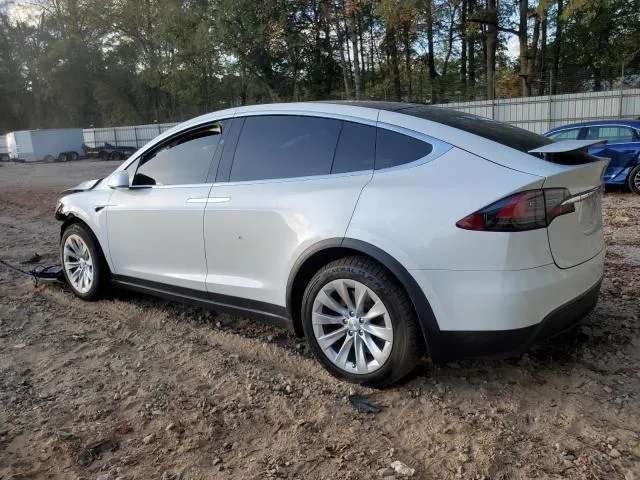 5YJXCBE21LF240210 2020 2020 Tesla MODEL X 2