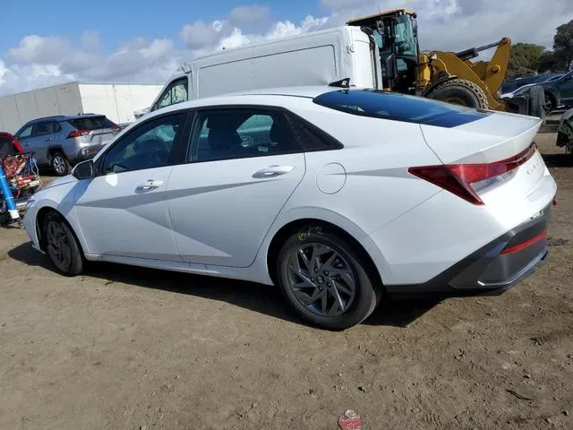 KMHLM4DG2RU750646 2024 2024 Hyundai Elantra- Sel 2