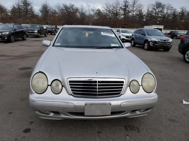 WDBJF65J8YB153103 2000 2000 Mercedes-Benz E-Class- E320 320 5