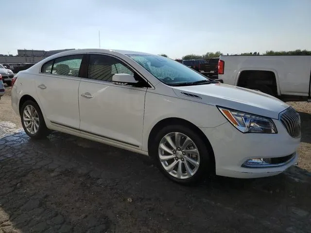 1G4GB5G3XFF314942 2015 2015 Buick Lacrosse 4