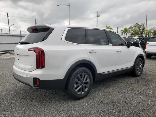 5XYP2DGC0RG461190 2024 2024 KIA Telluride- LX 3