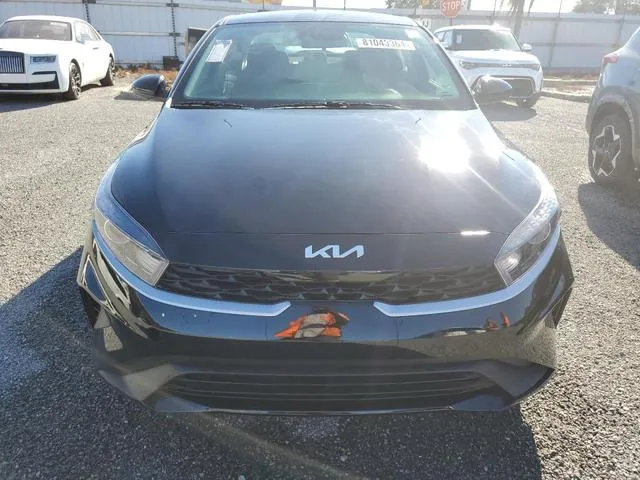 3KPF24AD1RE820329 2024 2024 KIA Forte- LX 5