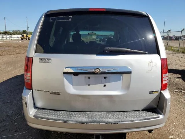 2A8HR44H58R814882 2008 2008 Chrysler Town and Country- LX 6