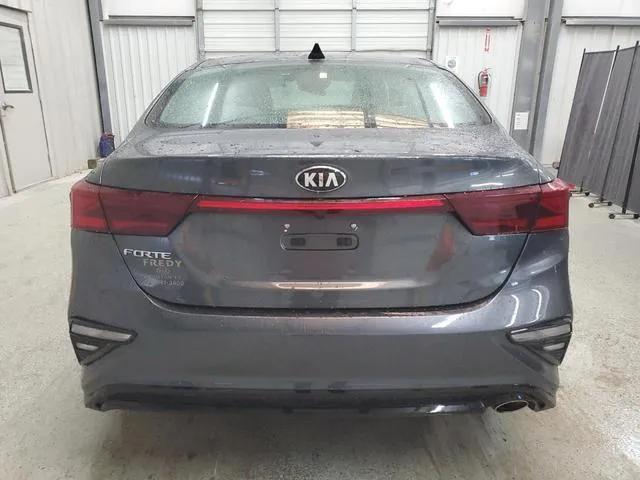 3KPF24AD8ME345173 2021 2021 KIA Forte- FE 6